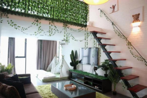 Jungle Loft for 6-7pax near IKEA, Kidzania and 1U